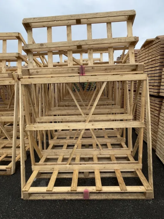 Vente palettes chevalets neuves à Meaux, Aisne, A.V.S Recyclage Diffusion